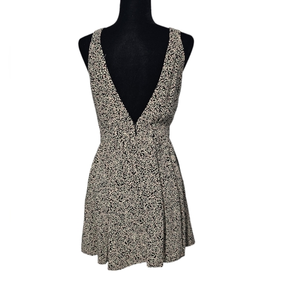 ⭐ HP BCBGeneration Summer Dress Size 8 - Picture 3 of 6